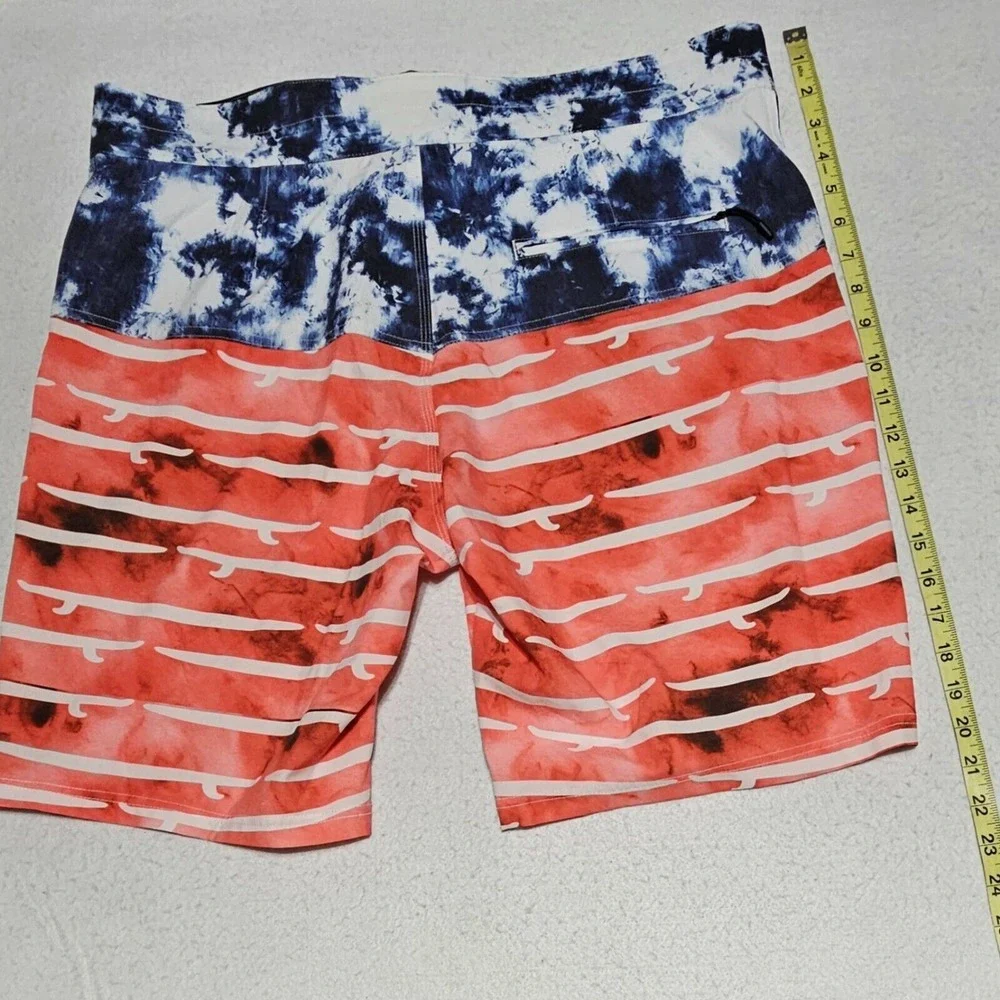 Psycho Tuna Mens Board Shorts Sz 34 Red‎ White Blue USA Surf Board Swim Trunks